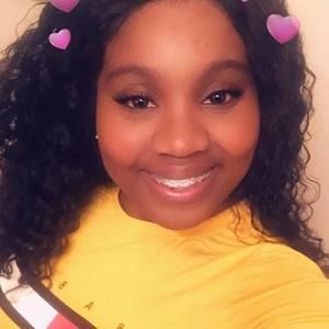 Meet your Posher, Anitra